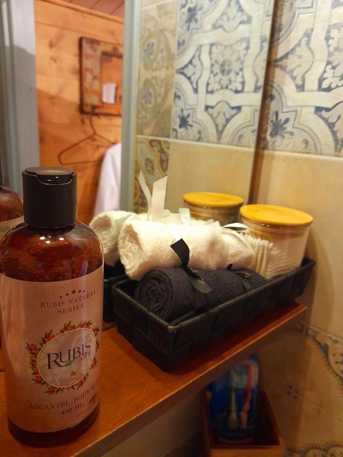 Casa Di Patouria , Stenies Andros Apikia  外观 照片